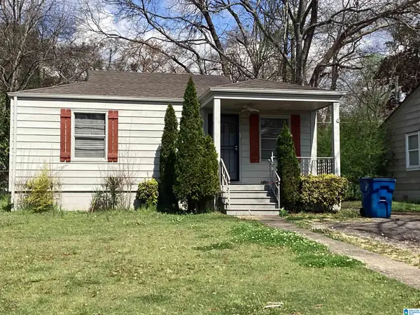 71 WILKES CIRCLE, Midfield, AL 35228