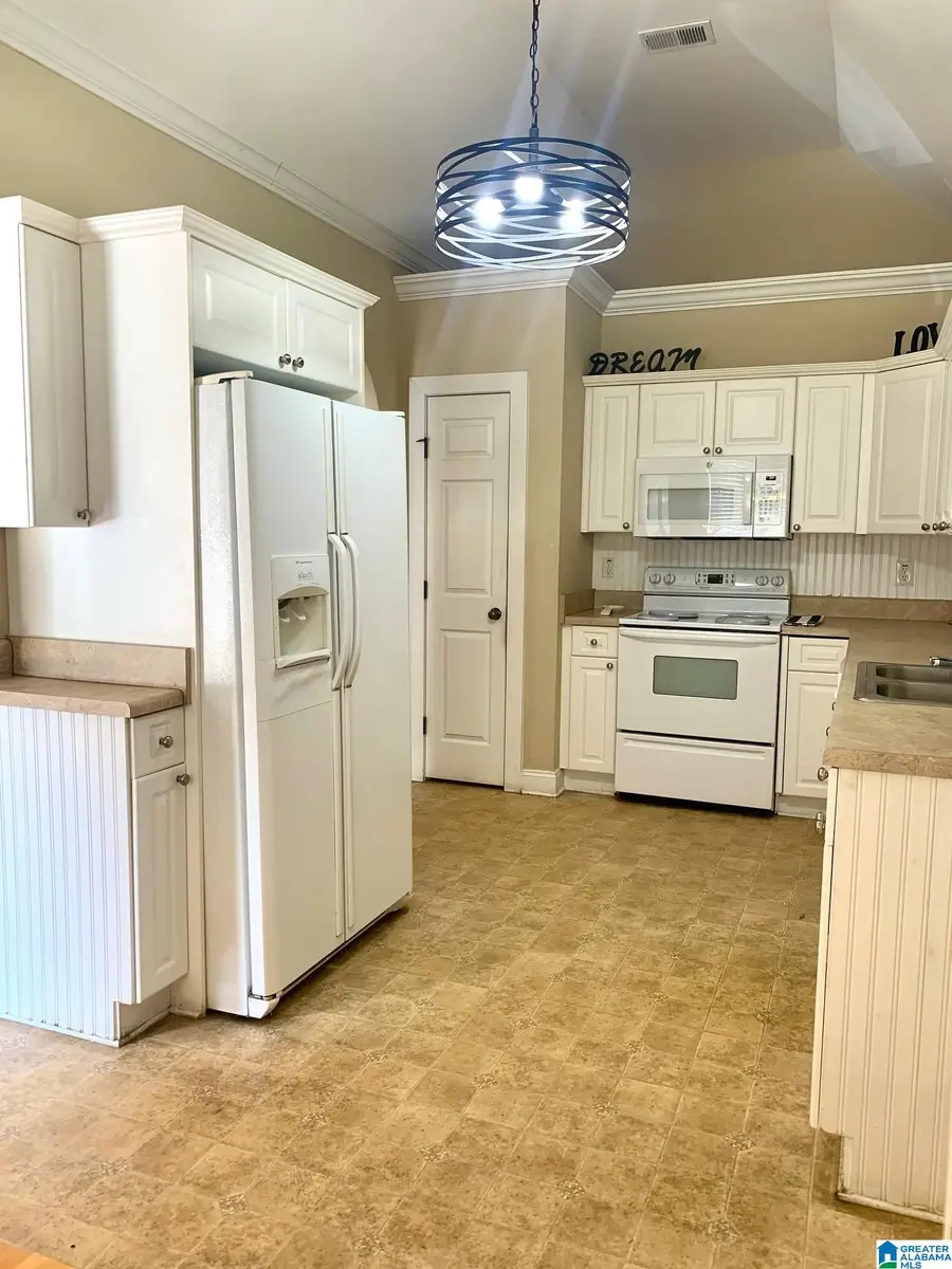 5579 COLONY LANE, Hoover, AL 35226 - #3