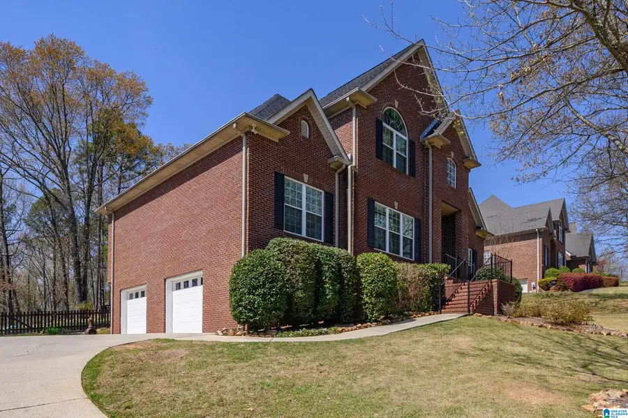 1015 WOODLANDS COVE, Hoover, AL 35080 - #3