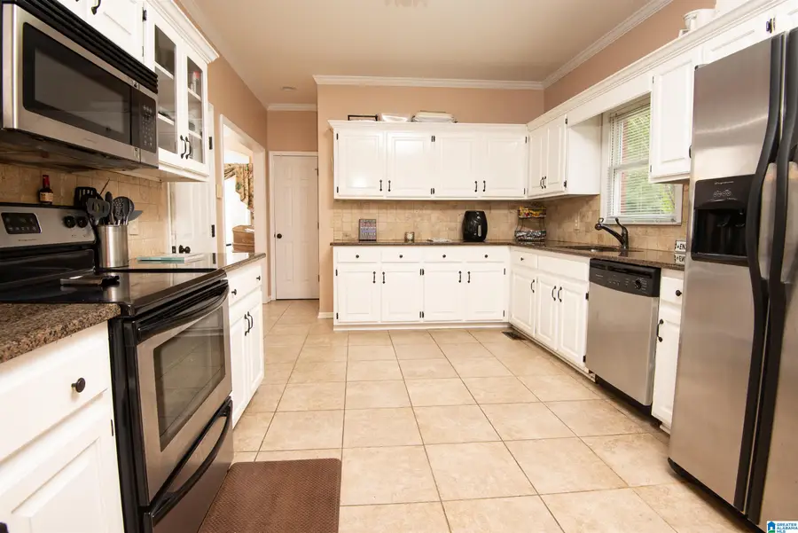 6540 HEMLOCK STREET, Trussville, AL 35173 - #2