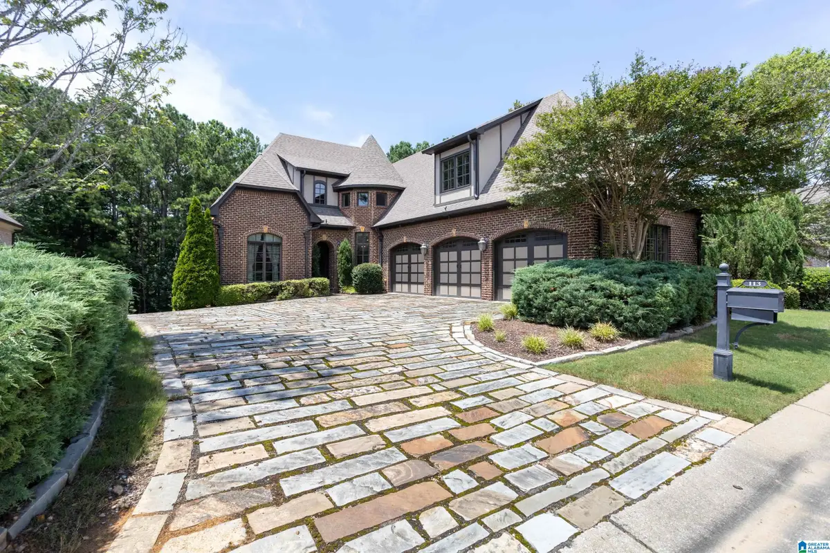 113 CARNOUSTIE DRIVE, Pelham, AL 35124 - #1