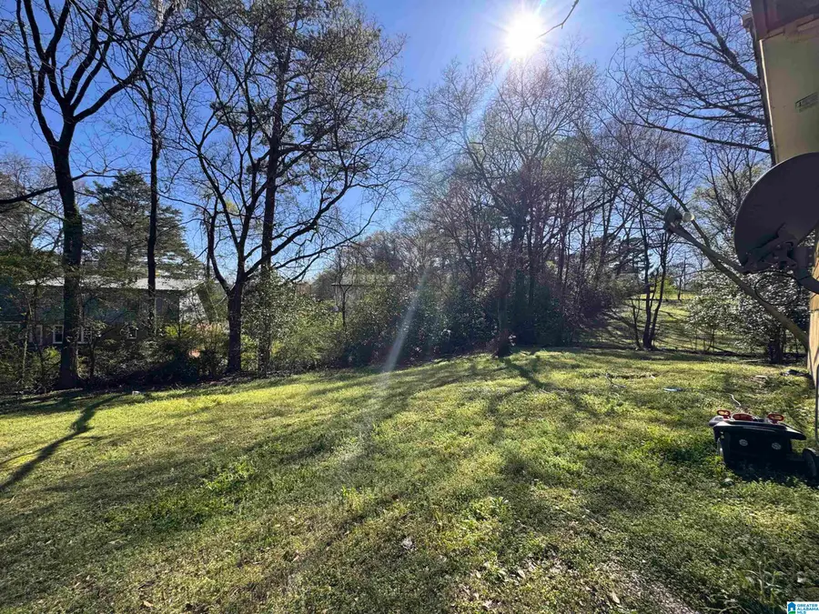 505 17TH TERRACE NW, Center Point, AL 35215 - #3