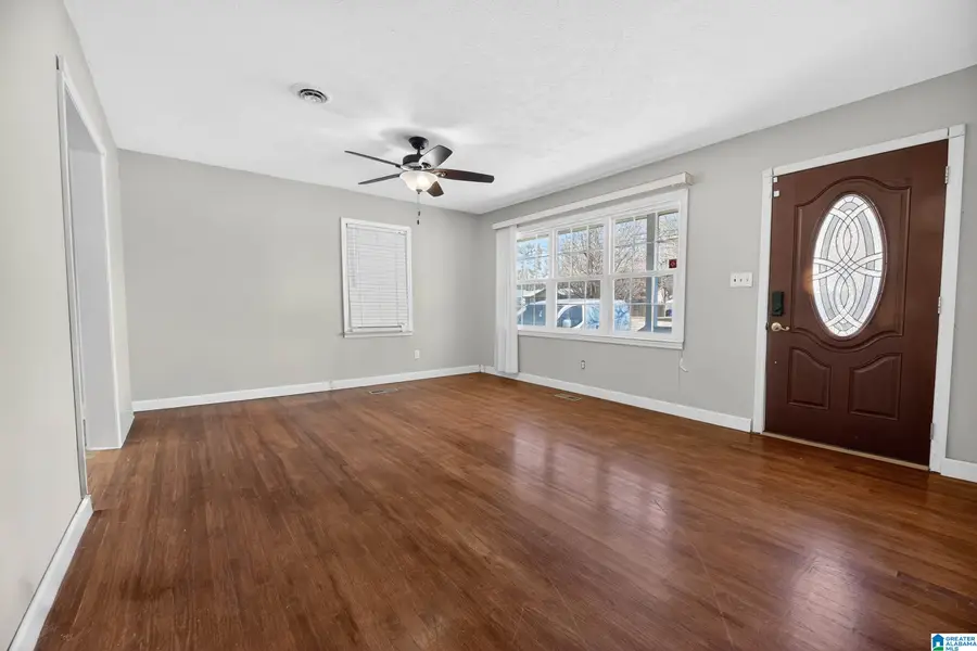 911 WOOD AVENUE SE, Attalla, AL 35954 - #3