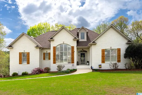 2752 OAKLEAF CIRCLE, Helena, AL 35022