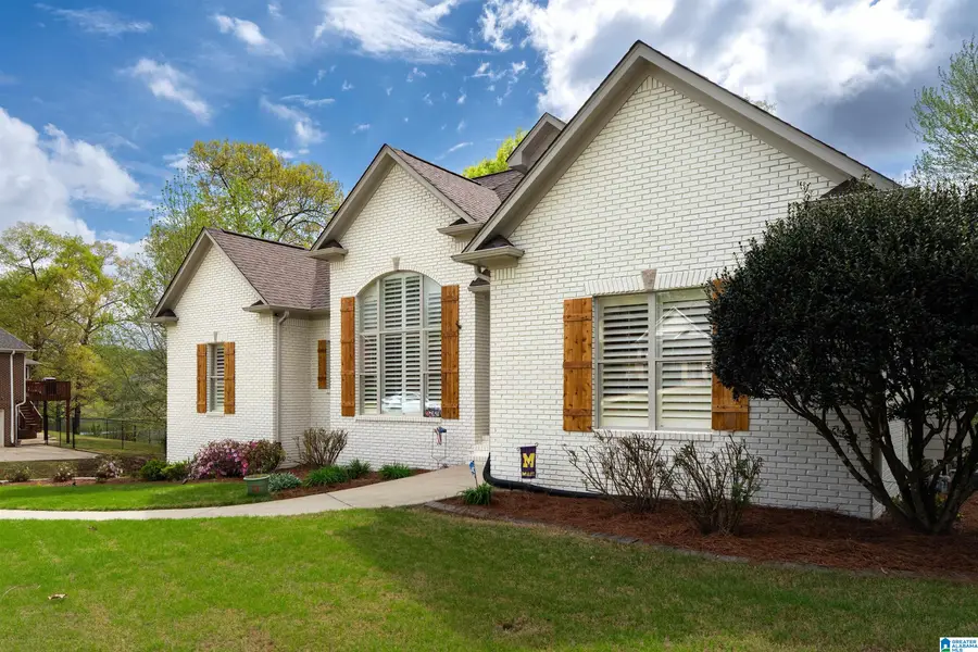 2752 OAKLEAF CIRCLE, Helena, AL 35022 - #2