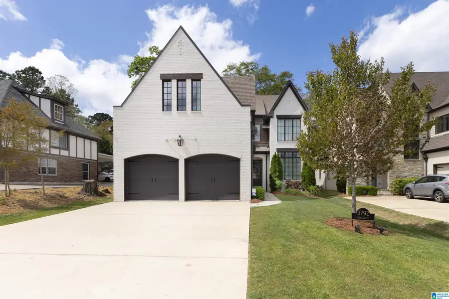 3792 POE DRIVE, Vestavia Hills, AL 35223 - #2