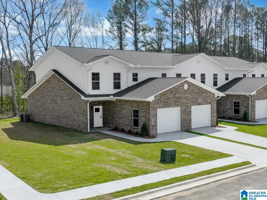 312 GARDEN STREET, Cullman, AL 35055 - #2