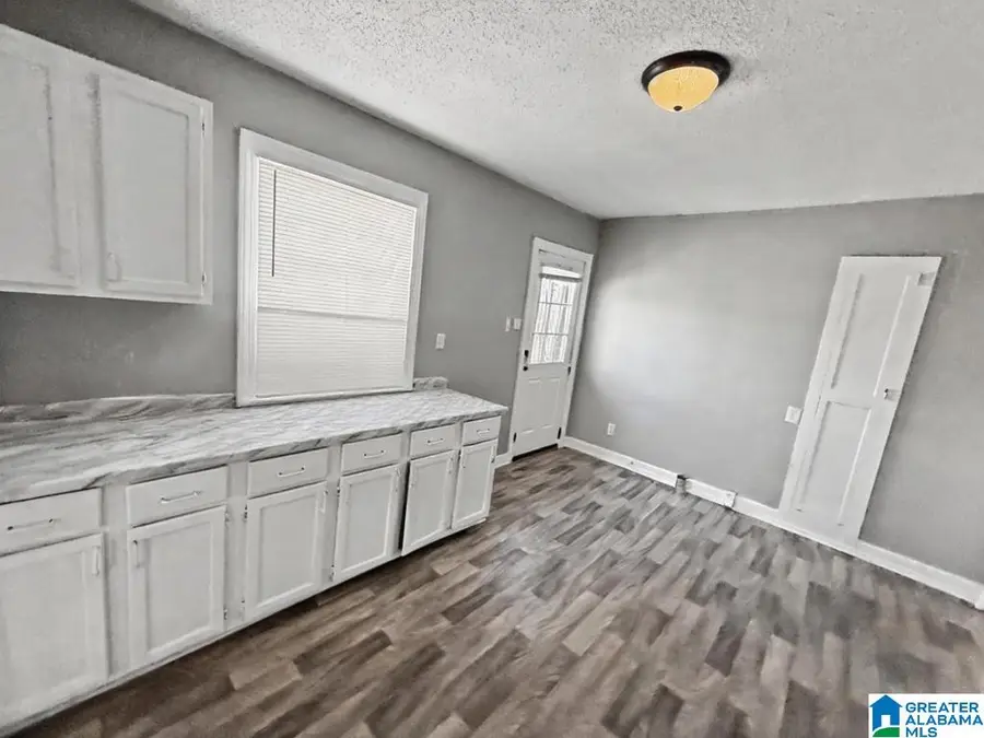 1701 4TH AVENUE, Birmingham, AL 35208 - #3