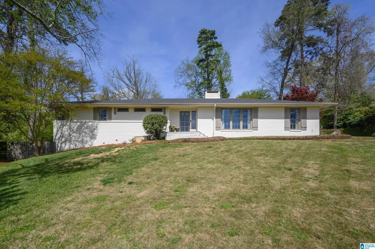 1828 SOUTHWOOD ROAD, Vestavia Hills, AL 35216 - #1