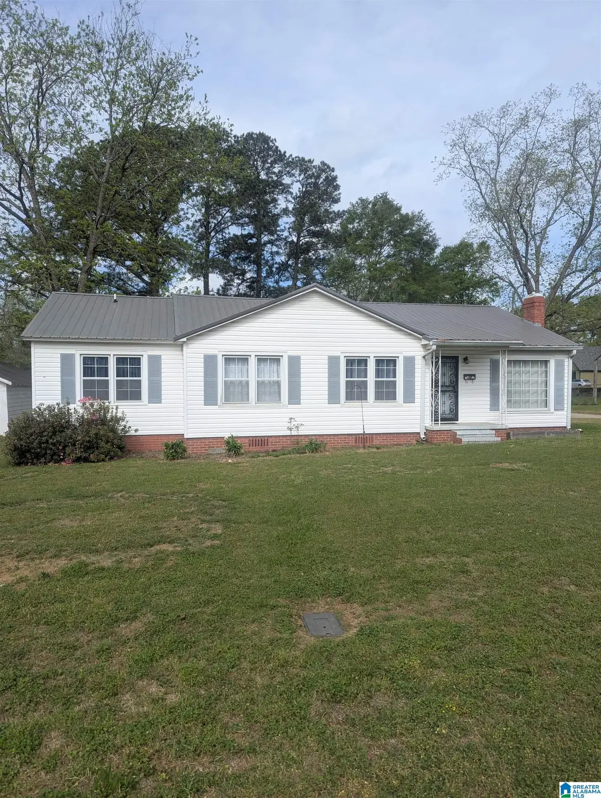 209 N 15TH STREET N, Clanton, AL 35045 - #1