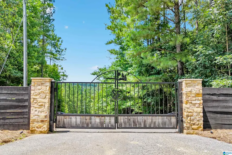 8871 SHADES FALLS WAY, Bessemer, AL 35022 - #2