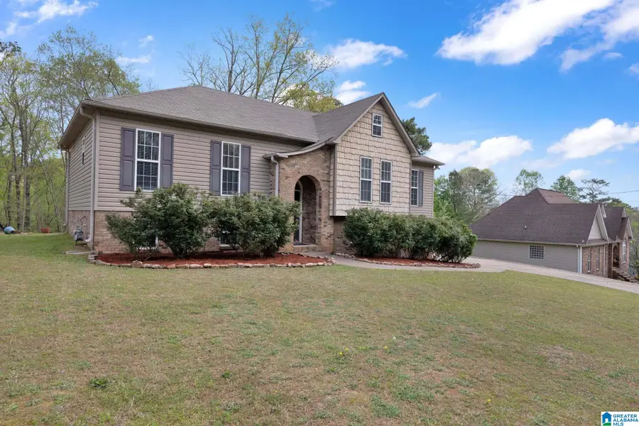 300 QUAIL RIDGE ROAD, Odenville, AL 35120 - #2