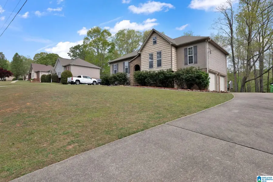 300 QUAIL RIDGE ROAD, Odenville, AL 35120 - #3