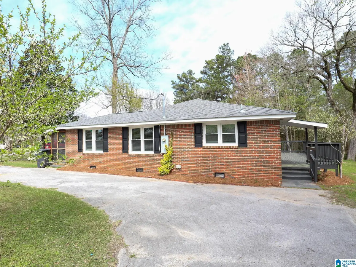 2075 14TH STREET, Calera, AL 35040 - #1