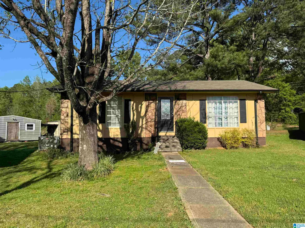 1206 BEAUFORT CIRCLE, Bessemer, AL 35020 - #1
