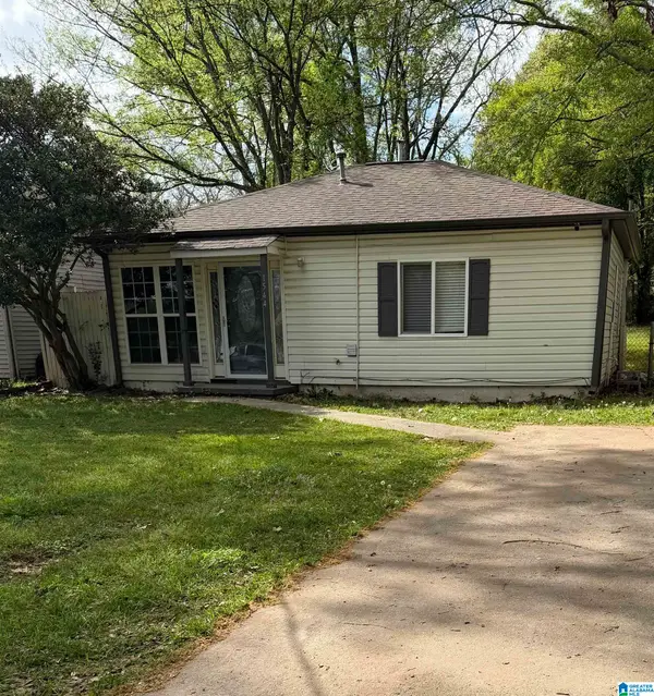 1544 N 26TH AVENUE, Hueytown, AL 35023