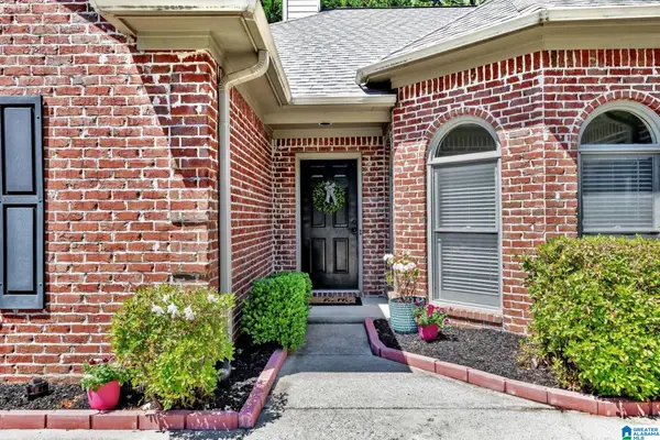 436 NORTH LAKE ROAD, Hoover, AL 35242