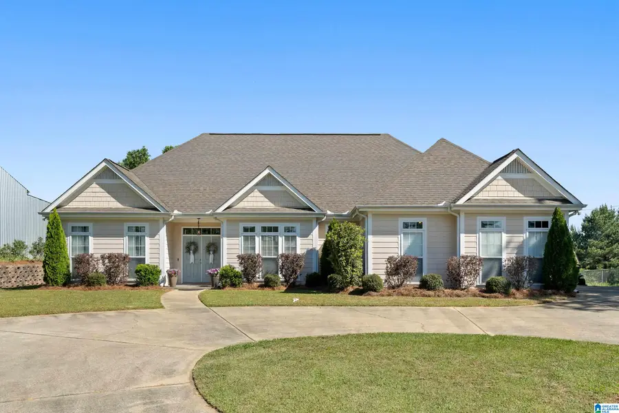 4089 PARADISE LANE, Bessemer, AL 35022 - #2
