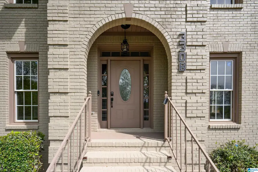 3308 SADDLEBROOK CIRCLE, Irondale, AL 35210 - #3