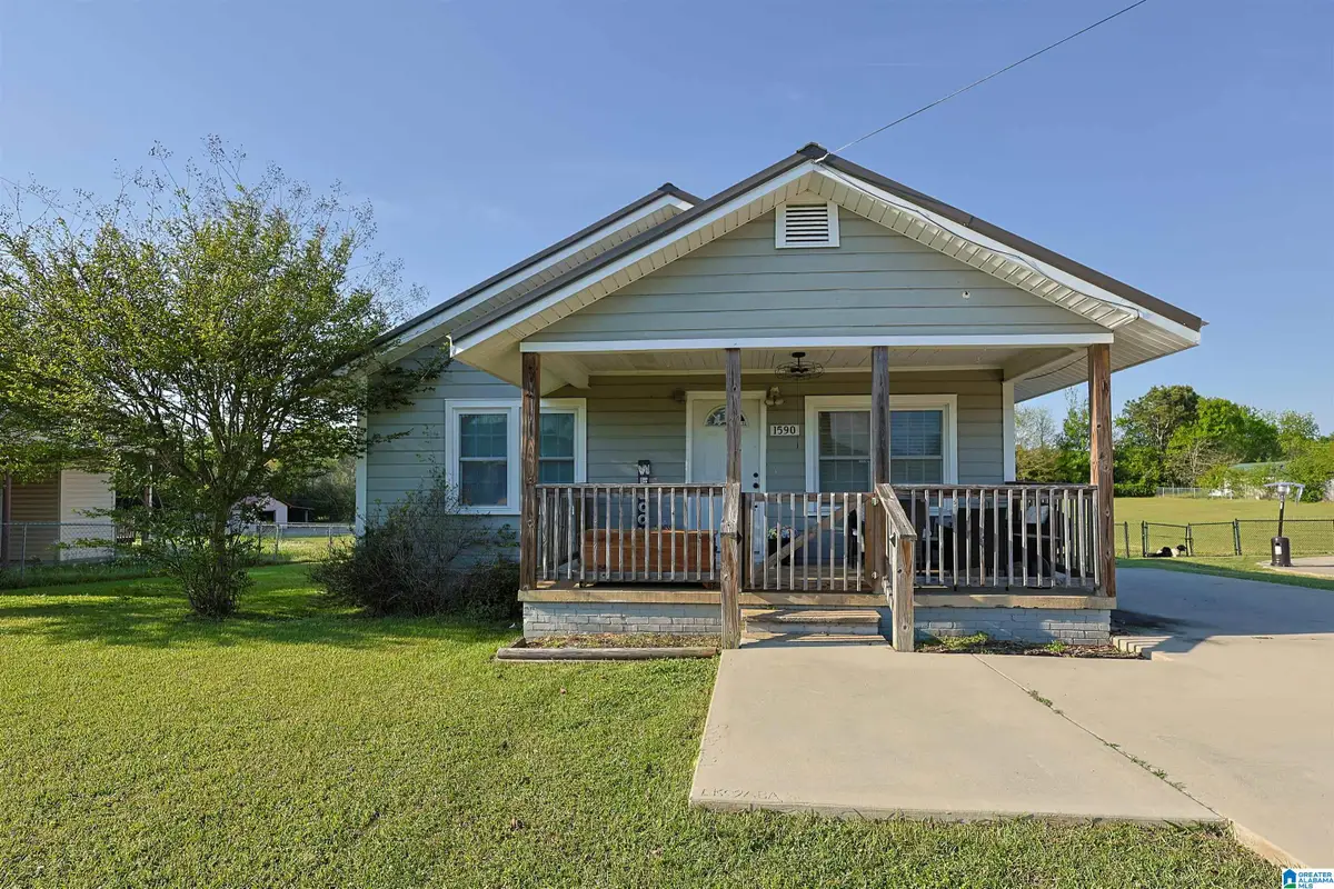 1590 ARCADE TERRACE, Bessemer, AL 35023 - #1