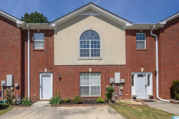 121 SOMMERSBY CIRCLE, Pelham, AL 35124