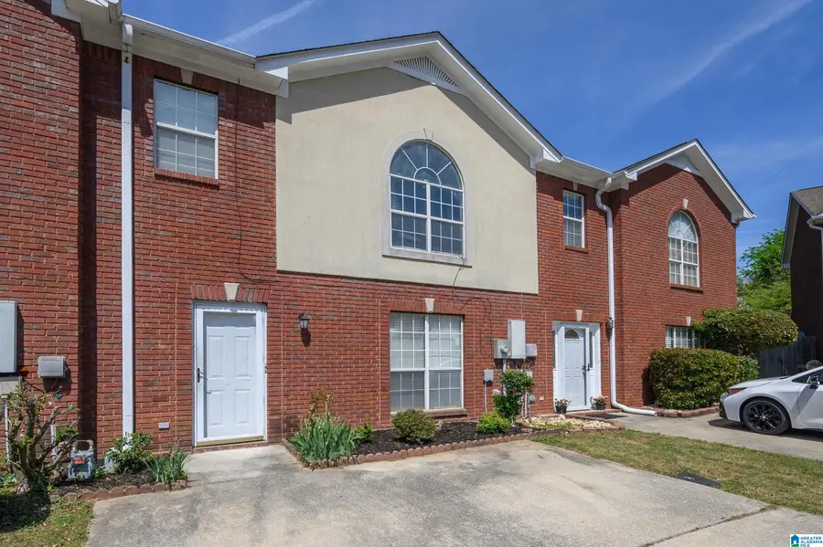 121 SOMMERSBY CIRCLE, Pelham, AL 35124 - #2