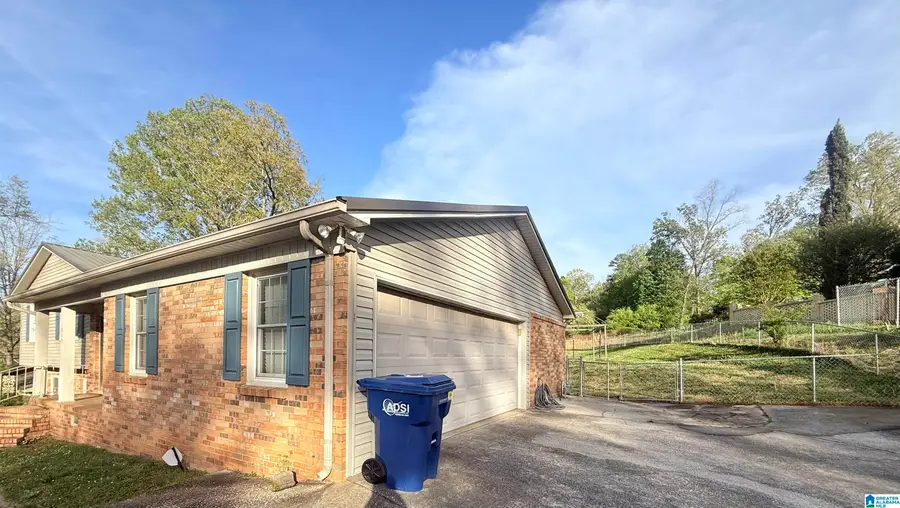 815 CREEK TRAIL, Anniston, AL 36206 - #2