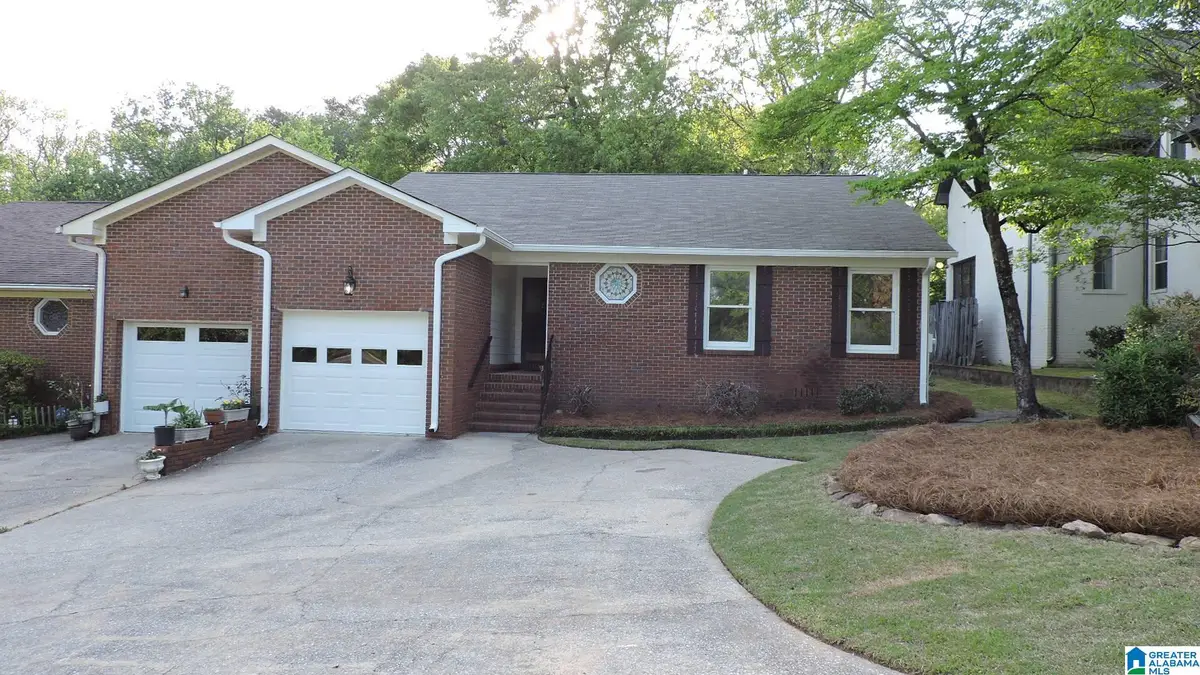 1214 VESTAVIA PLACE, Vestavia Hills, AL 35216 - #1