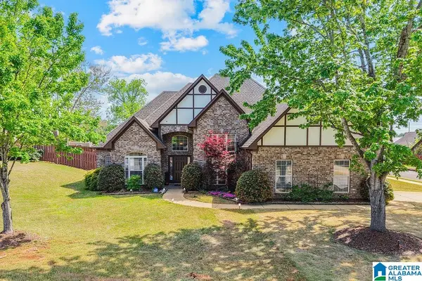 121 TANGLEWOOD DRIVE, Alabaster, AL 35007