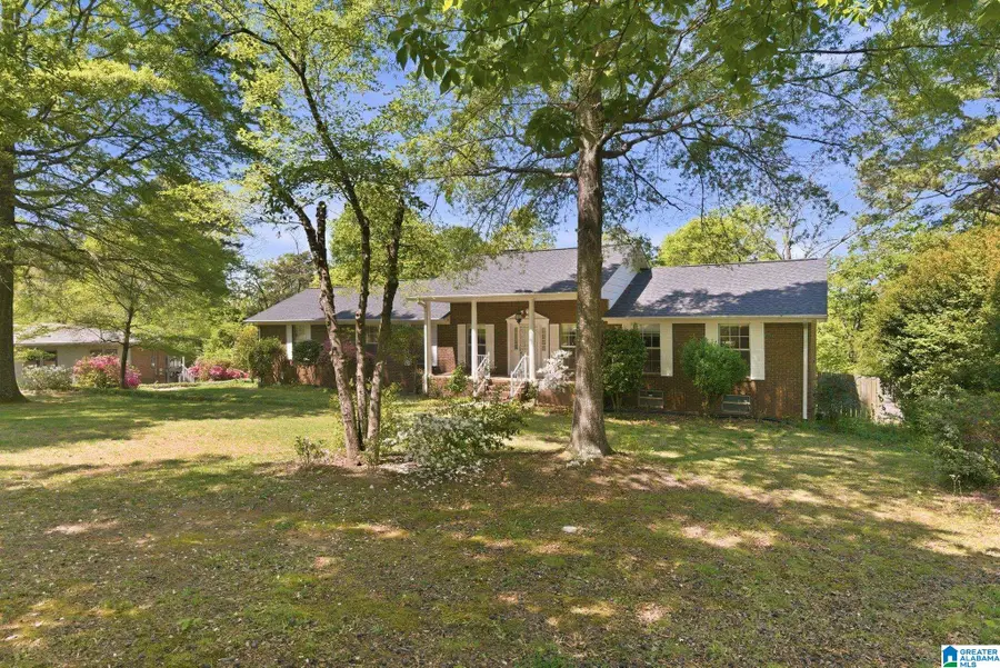 1212 BELLEVUE DRIVE, Gadsden, AL 35904 - #3