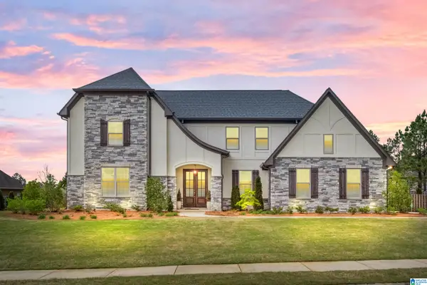 910 VESTLAKE COVE DRIVE, Vestavia hills, AL 35242