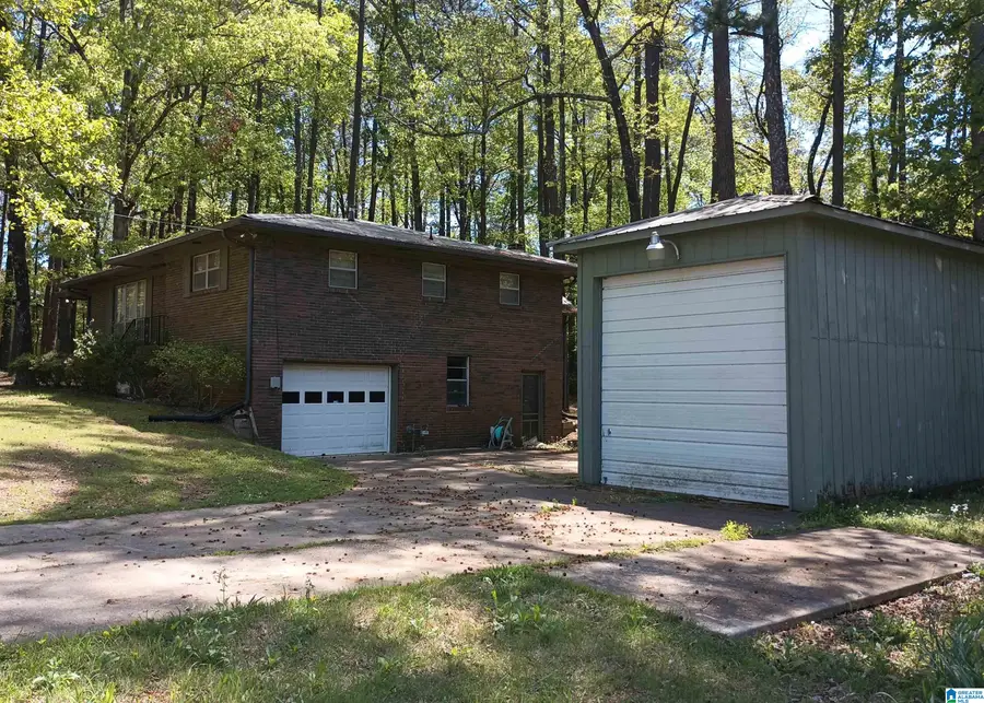 3904 PARKWOOD ROAD, Bessemer, AL 35022 - #3