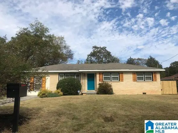 4036 KNOLLBROOK DRIVE NW, Huntsville, AL 35810