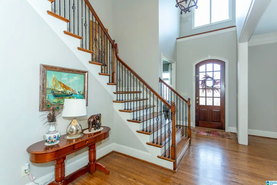 1572 WOODRIDGE PLACE, Vestavia Hills, AL 35216 - #2