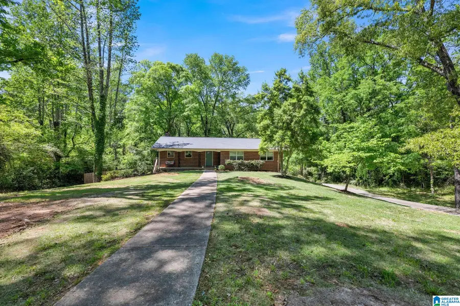 24 GREENWOOD CIRCLE, Sylacauga, AL 35150 - #3