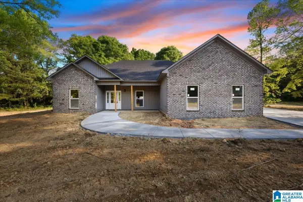 62 RIVERSIDE DRIVE, Cleveland, AL 35049
