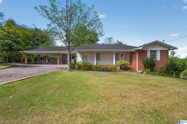 1118 9TH AVENUE SW, Childersburg, AL 35044