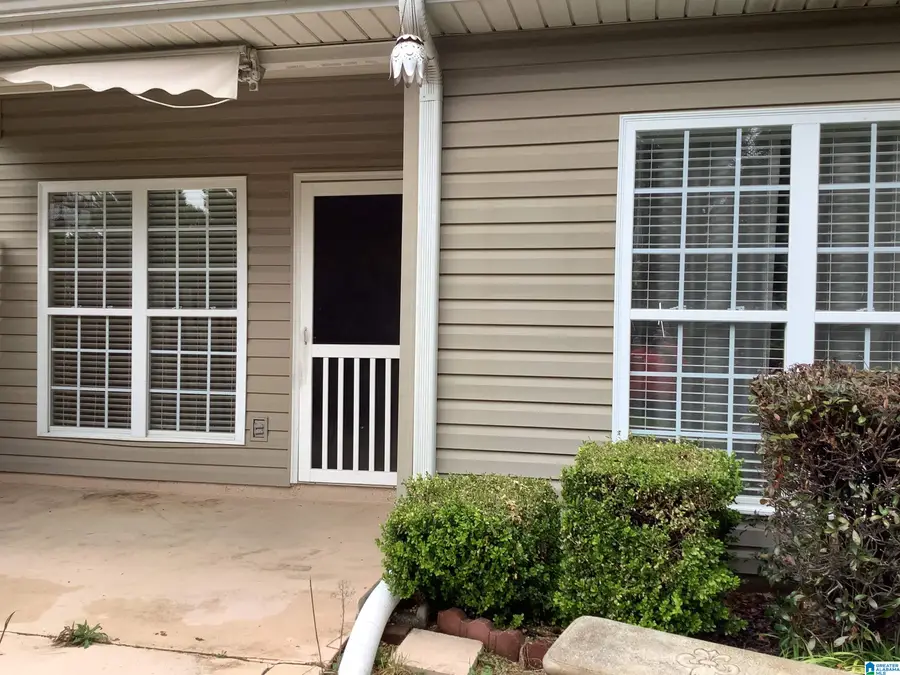 2066 QUEENS COURT, Moody, AL 35004 - #2