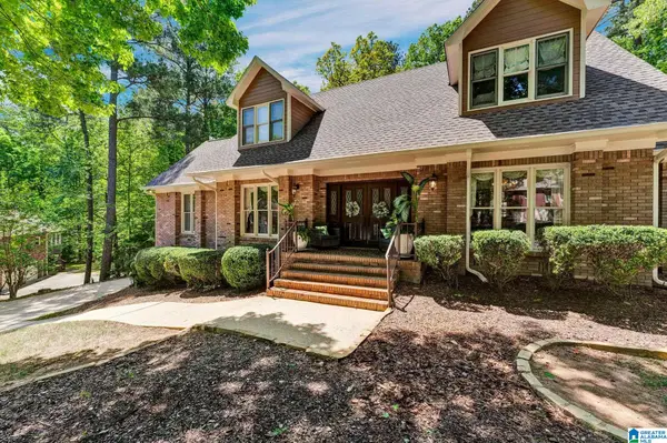 3005 LENOX CIRCLE, Birmingham, AL 35242
