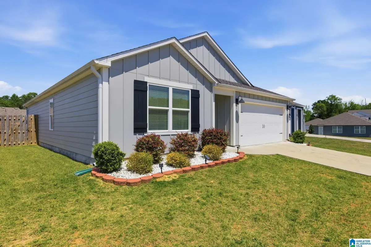 4983 NEWBRIDGE BOULEVARD, Bessemer, AL 35022 - #1