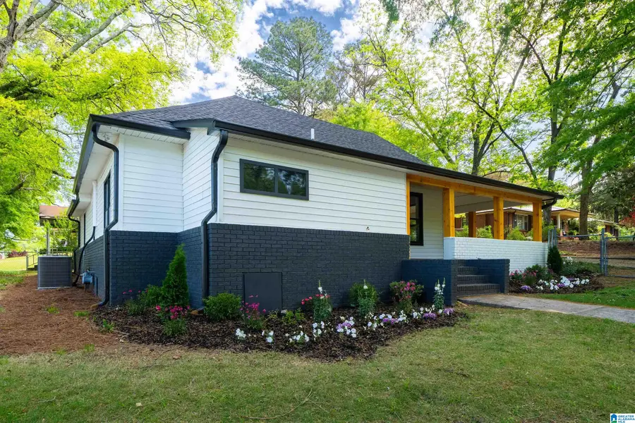 211 5TH AVENUE NE, Carbon Hill, AL 35549 - #3