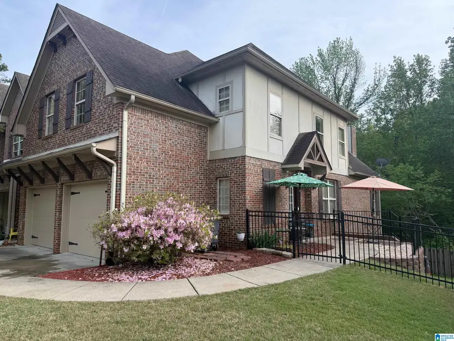 4220 LOCHSHIRE LANE, Gardendale, AL 35071 - #2