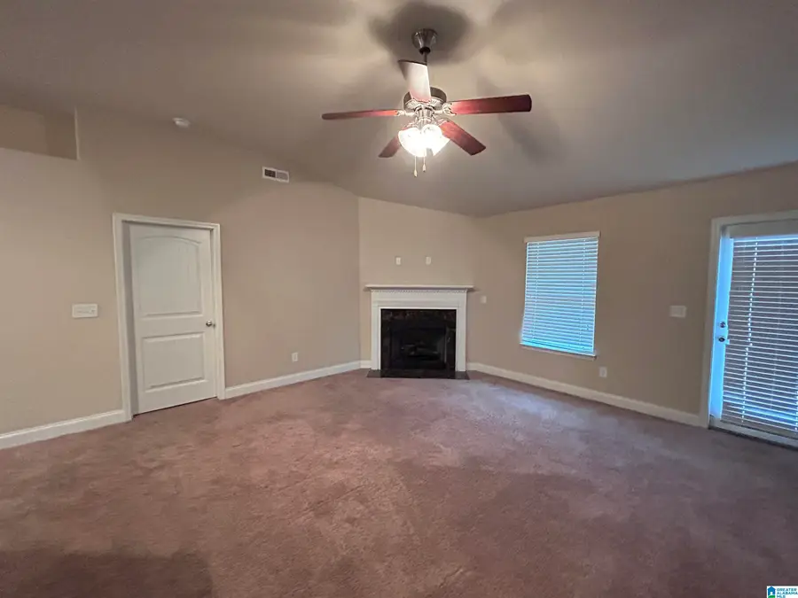 338 IVY HILLS CIRCLE, Calera, AL 35040 - #2