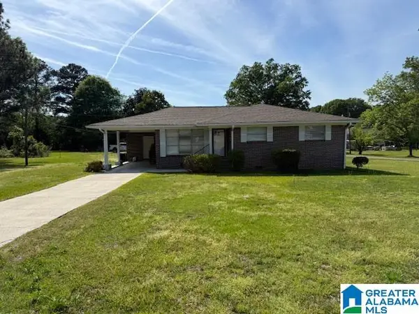 6049 GWIN CIRCLE, Bessemer, AL 35023