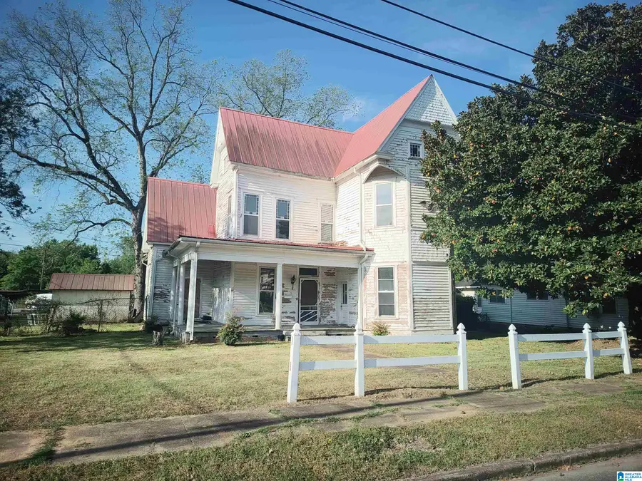 111 HUGHES AVENUE, Attalla, AL 35954 - #2