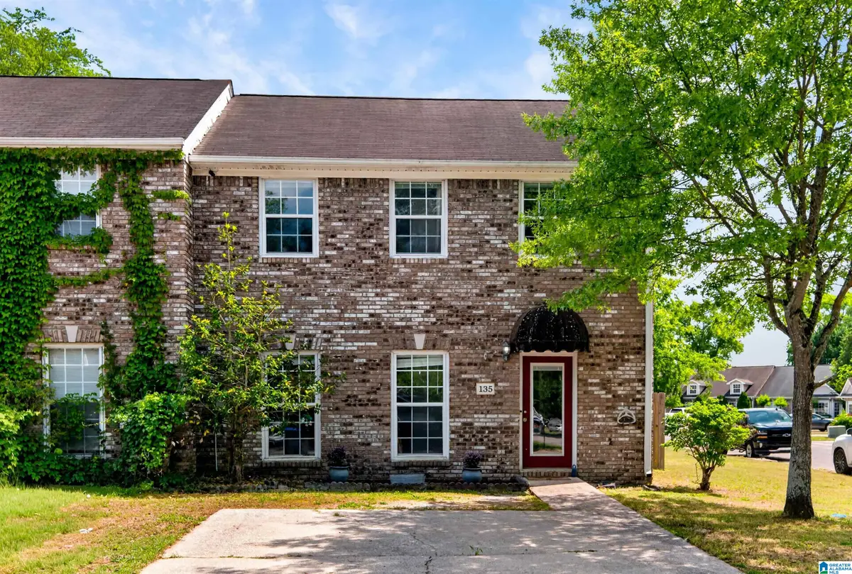135 CHASE CREEK CIRCLE, Pelham, AL 35124 - #1
