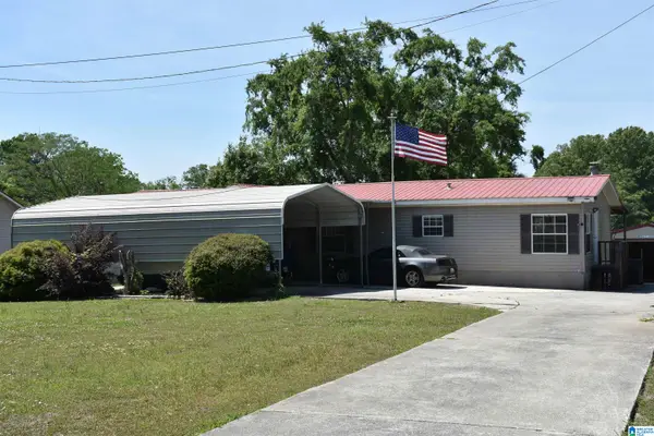 7585 STEMLEY ROAD, Talladega, AL 35160