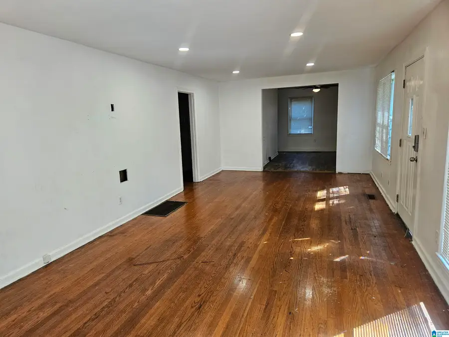 654 MAPLE STREET, Fairfield, AL 35064 - #2