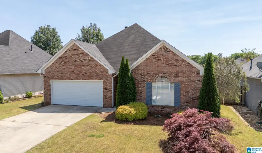 1018 LEXINGTON DRIVE, Moody, AL 35004 - #2