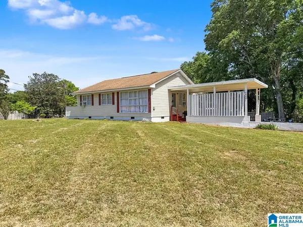 5908 17TH STREET E, Cottondale, AL 35453